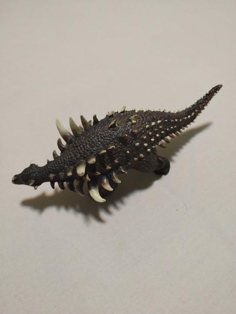Figúrka dinosaura- ankylosaurus, 14 cm, 