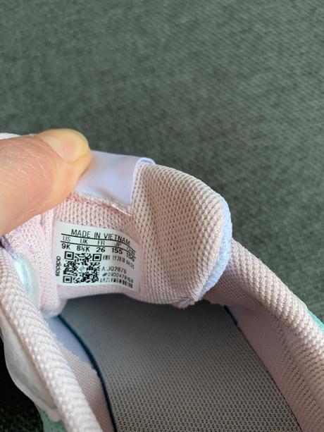 Tenisky na suchý zips, adidas,26