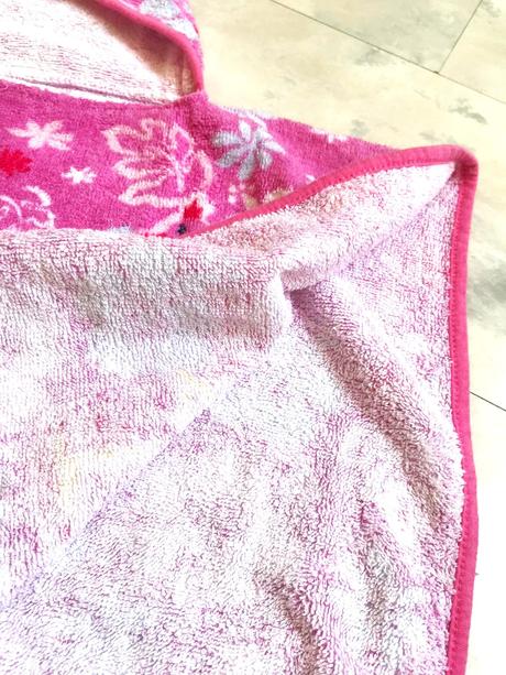 Plážový županček, 128