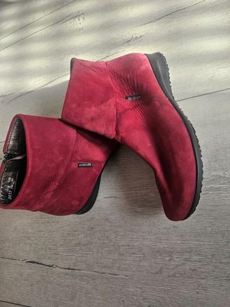 Nubukove cizmicky, ara,38