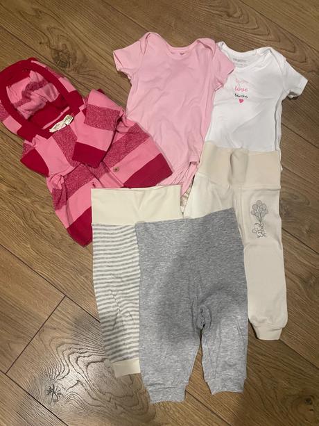 Body+ tepláčky+svetrík č.62/68, 62