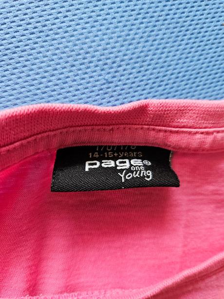 Dievčenské tričko, 176