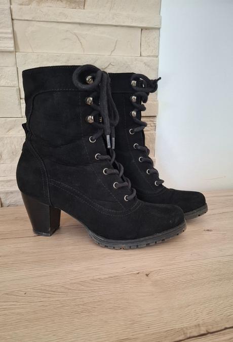 Členkove čižmy, 38