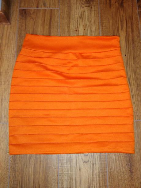 Sýtooranžová minisukna, s