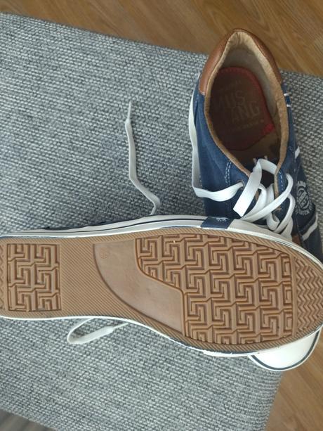 Panske tenisky, mustang,44