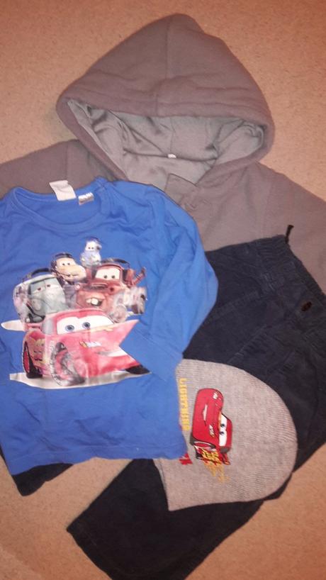 Bundick,tricko,ciapka, h&m,80