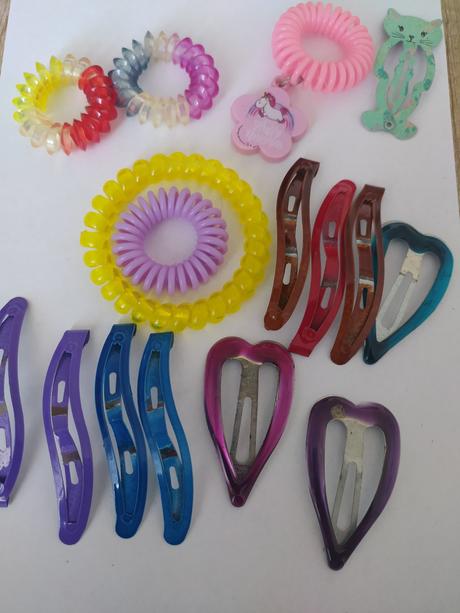Sponky a gumičky-darujem, 