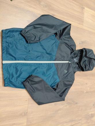 Chlapcenska nepremokava bunda, quechua,146