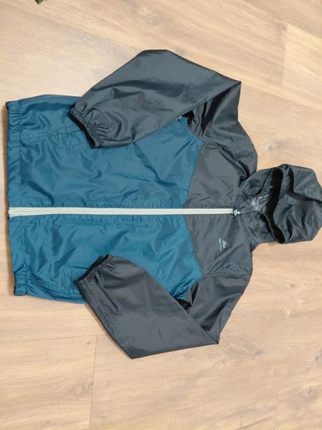 Chlapcenska nepremokava bunda, quechua,146