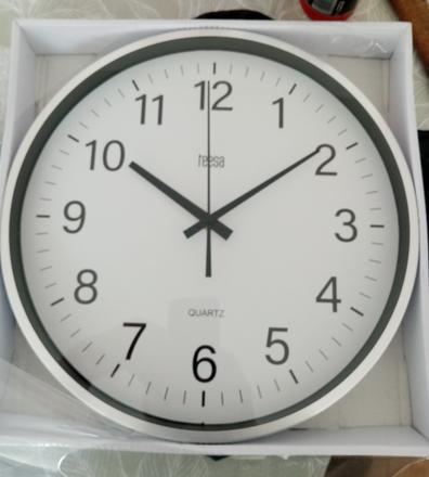 Nástenné hodiny 30 cm, 