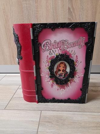 Bábika v knihe - briar beauty doll book,