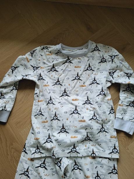 Chlapcenske pyzamo, slovenka,122