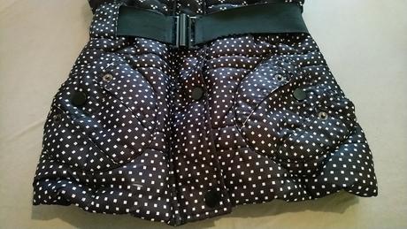 Dámska vetrovka bez rukávov s, s