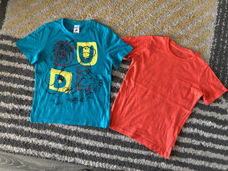 Tričká červené a dino, lindex,128