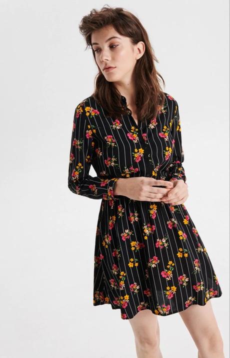 Kvietkovane šaty, s