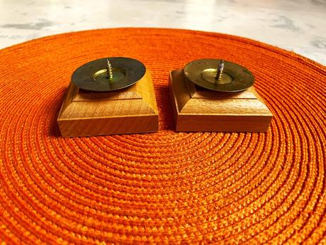 Drevené škandinávske svietniky 2ks, 