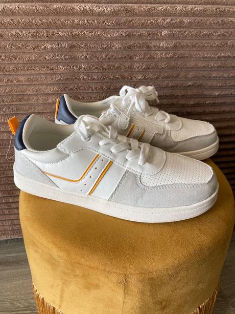 Biele tenisky, pepperts,37