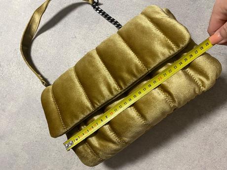 Velurova kabelka zara, zara