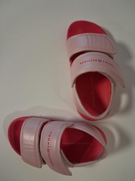 Dievcenske sandale tommy hilfiger, vel. 24, tommy hilfiger,24