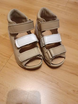 Ortopedické sandále, 26