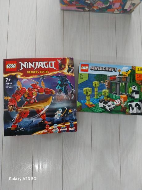 Lego,