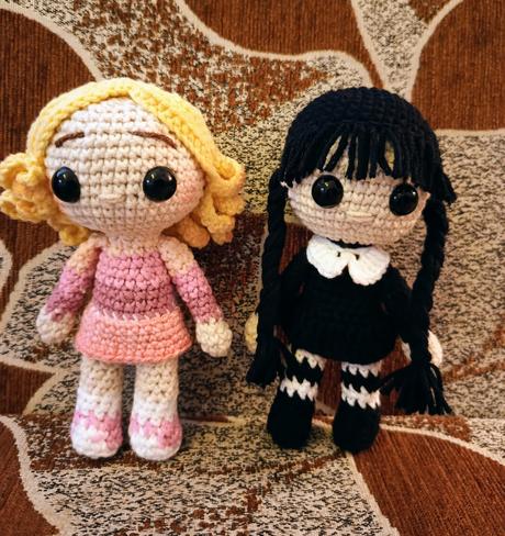 Kľúčenka wednesday, 