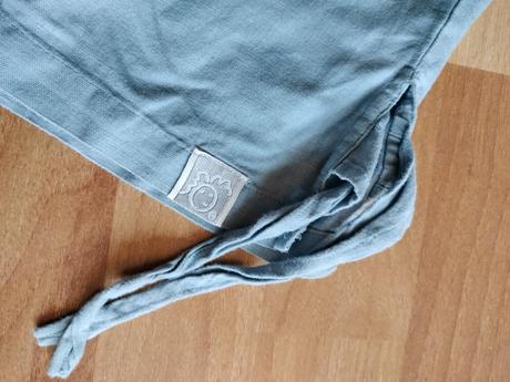 Bledomodrá dievčenská súprava, 104