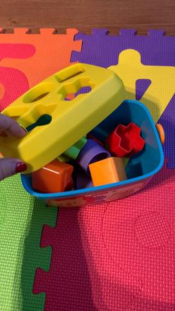 Vkladacka fisher price top stav,