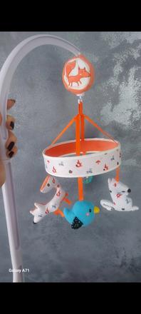 Kolotoč nad postieľku, 