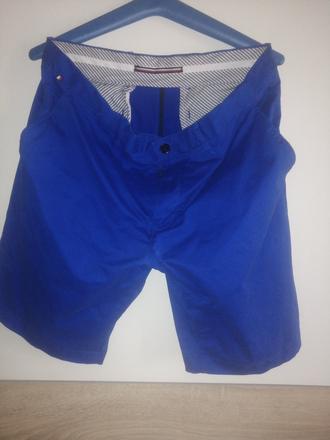 Tommy hilfiger 33, tommy hilfiger,32