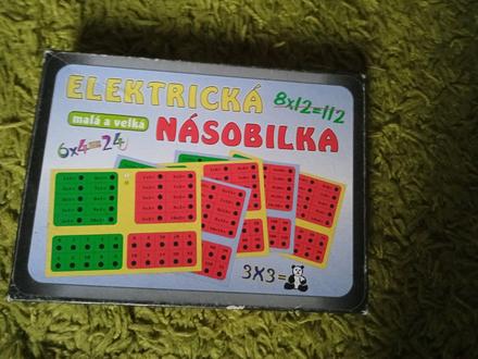Hra elektrická násobilka,