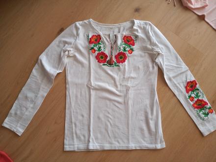 Tričko s výšivkou kvetov, s