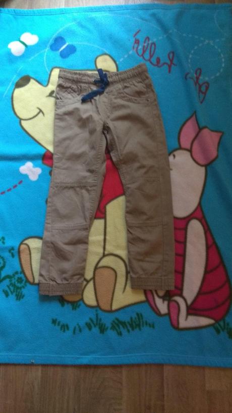 Športové nohavice, 116