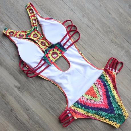 Monokiny farebné, l / m / s