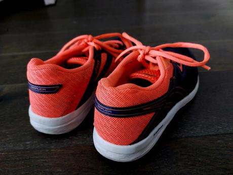 Perfektne ultralahke tenisky zn. aesics v.35,5a36, 35