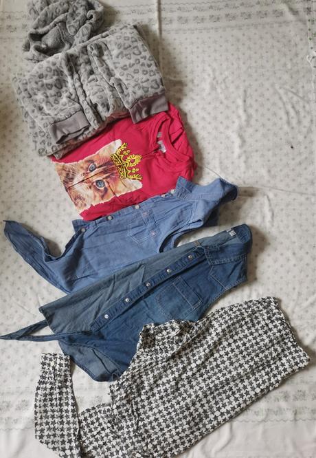 Balík oblečenia 146, 140–152