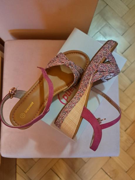 Krásne sandálky, graceland,35