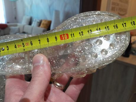 Predám topanky do vody, 