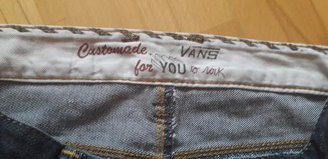 Perfektne tmavomodre rifle vans,super stav,pc 59,9, 152