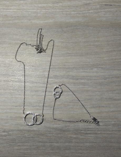 Náhrdelník s náramkom - bižutéria, 