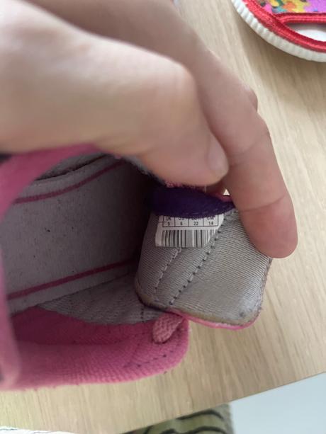 Dievčenské topánky 22-22,5, 22