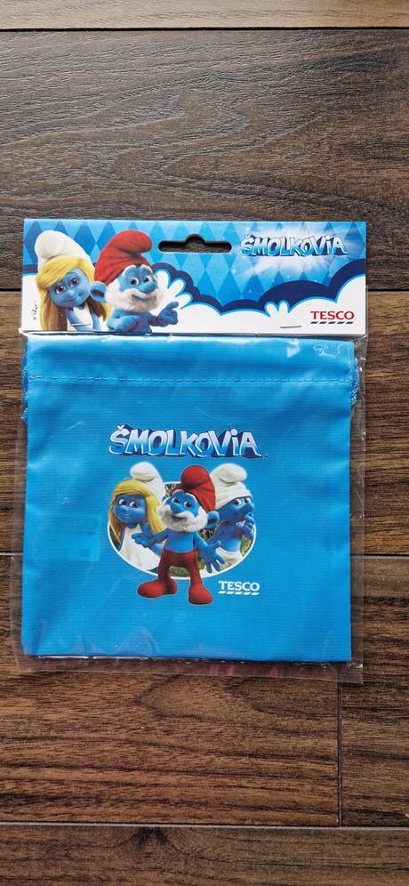 Nové vrecúško na domino smolkovia, 