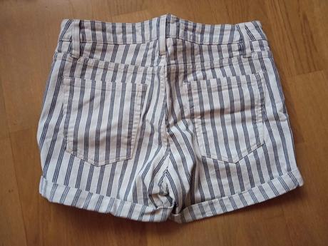 Pásikavé kraťasy h&m veľ. 34, h&m,xs