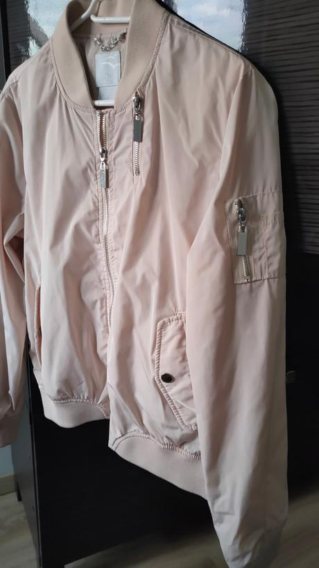 Prechodná bunda, 38