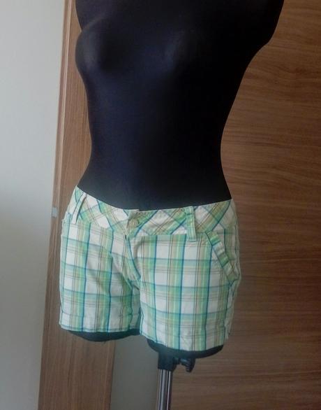 Šortky, hollister,m