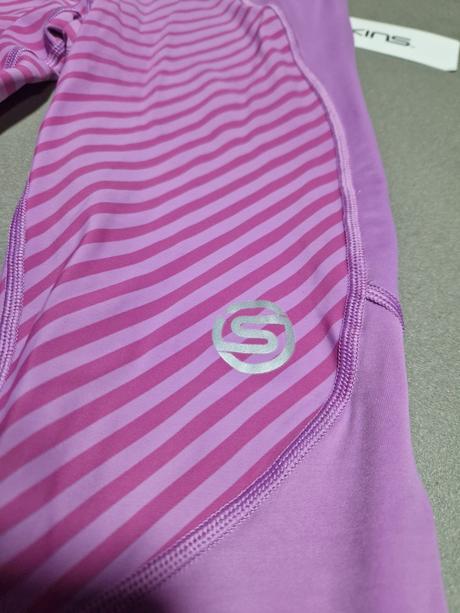 Skins leginy 3-series, s