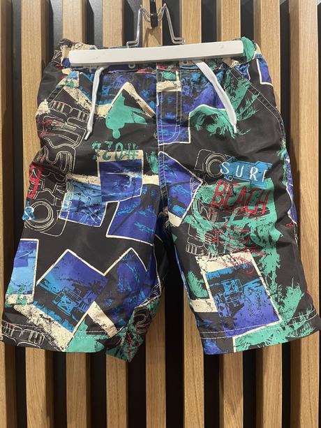 Pekne plavky, chapter young,146