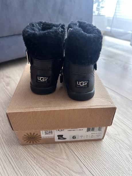 Čižmy ugg, ugg,22
