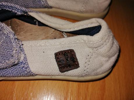 Bledomodré plátenky, next,23