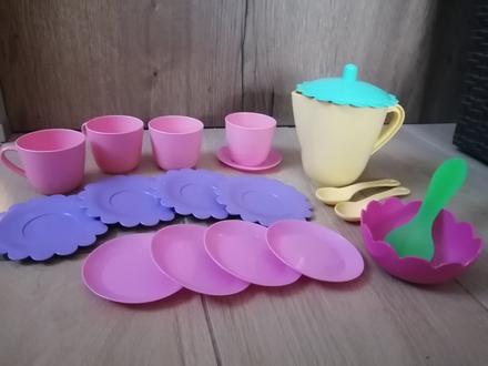 Kuchynský riad a náradie do kuchynky, 